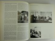 PARIS NEW-YORK 1908-1968. Catalogue d'exposition Centre National d'Art et de Culture Georges Pompidou / Musée National d'Art Moderne 1er juin-19 septembre 1977. EDITION ORIGINALE  par PONTUS HULTEN, Robert Bordaz, Elliott Carter, Henri Langlois, Maurice Girodias, Jean Prouvé, Gabrielle Buffet-Picabia, Robert Lebel, Claude Lévi-Strauss, William Copley, Robert Motherwell, Marcelin Pleynet, Hubert Damisch, Pierre Restany, Jean-Jacques Lebel, Léo Castelli, Robert Cordier, Ileana Sonnabend, Hélène Seckel, Daniel Abadie, Alfred Pacquemen ... - Image 6