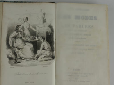 Hygiène vestimentaire. Les modes et les parures chez les français depuis l'établissment de la monarchie jsqu'à nos jours, précédé d'un curieux parallèle des modes chez les anciennes dames grecques et romaines. 