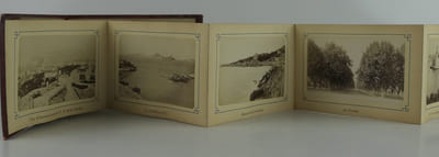 Souvenir de Marseille. Album de 12 vues photographiques originales.