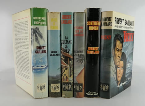 Réunion de 25 titres de ROBERT GAILLARD. 40.000 kilomètres d'aventures : 1. L'Amérique du Sud & 2. Les Iles Caraïbes. Les aventures de Jacques Mervel ...