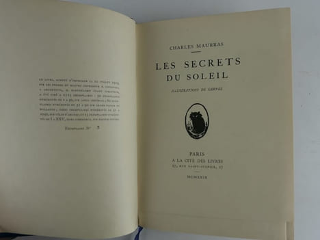 Les Secrets du Soleil. Illustrations de Gernez. Envoi de l'auteur. Un des 30 exemplaires sur Japon Impérial. . Charles MAURRAS