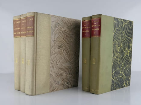 Ensemble de 5 ouvrages sur Paris : Environs de Paris. 2 volumes. 1ère et 2ème série. Tableaux de Paris. Coins de Paris, préface de Victorien Sardou. ...