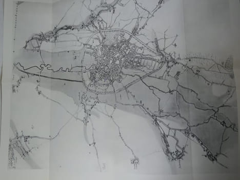 L'évolution territoriale de Bruxelles - La cartographie de +- 1550 à 1840. Lisette Danckaert