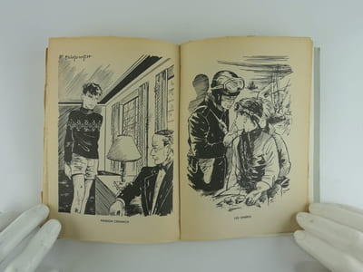 La cages aux révoltés. Illustrations de Pierre Joubert. Collections Rubans Noirs. 