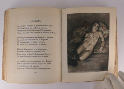 Les Fleurs du Mal. Cinq illustrations en couleurs de Edouard Chimot reproduites en héliogravure.