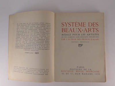 Système des Beaux-Arts, rédigé pour les artistes en vue d'abréger leurs réflexions préliminaires. Par l'auteur des propos d'Alain. EDITION ORIGINALE. 