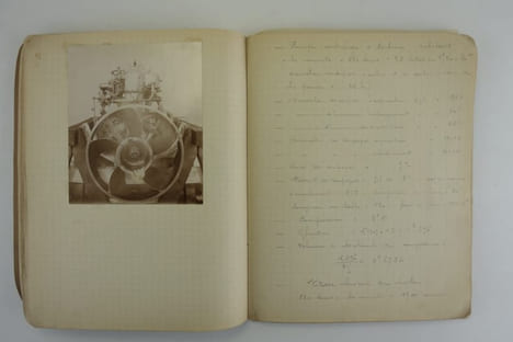 (Automobile) MERCEDES 40 HP. Cahier manuscrit de 28 pages rédigé par un ingénieur, décrivant d'une manière très détaillée les caractéristiques ...