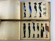 Carnets de dessins originaux représentant les UNIFORMES des SOLDATS du 18e s. et du Premier Empire. Le premier carnet est consacré à l'uniforme en France, le second représente les uniformes de différentes régions et pays : Langonie, Grand Duché de Geisberg, Royaume de Warland (RU), Empire de Modaquie (?), Royaume de Romagne, Royaume de Margovie.  par Anonyme - Image 14