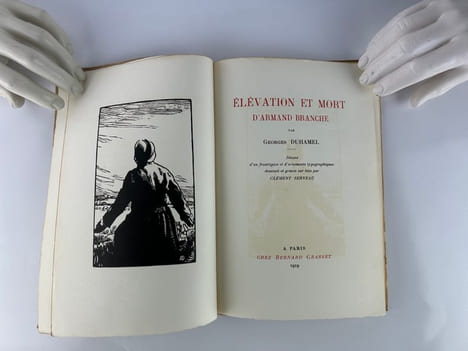 Elévation et mort d'Armand Branche. Frontispice et ornements typographiques dessinés et gravés sur bois par Clément Serveau.. Georges DUHAMEL