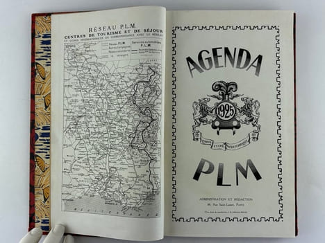 Agenda des Chemins de Fer PLM 1925. Paris - Lyon - Méditerannée.. - Collectif. Textes de Colette, Louis Bertrand, Jules Véran, John Grand-Carteret, ...