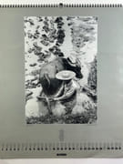 Edouard Boubat. Calendrier ILFORD pour l'année 1984 SIGNE PAR LE PHOTOGRAPHE sur la planche de couverture.  par Edouard BOUBAT - Image 4