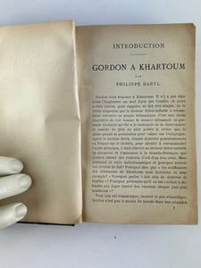Lettres de Gordon à sa soeur, écrites du Soudan. Précédées d'une étude historique et biographique par Philippe Daryl. Gordon et le Mahdi - Khartoum - Le Haut Nil et les Grands Lacs - Les chasseurs d'hommes - Le roi Mtesa et le roi Jean d'Abyssinie. 