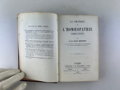 La pratique de l'homéopathie simplifiée. Edition originale de 1874.. Docteur Alexis ESPANET