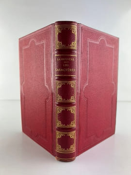 Les Caractères ou Les Moeurs de ce Siècle, suivis du Discours à l'Académie et de la traduction de Théophraste. Précédés d'une introduction par M. ...