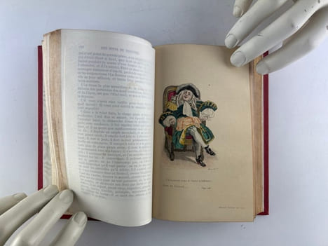 Les Caractères ou Les Moeurs de ce Siècle, suivis du Discours à l'Académie et de la traduction de Théophraste. Précédés d'une introduction par M. ...