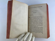 Réunion de 3 oeuvres de l'Abbé Raynal reliés à la suite : Révolution de l'Amérique // Défense de Mr l'Abbé Raynal et de Mr Borrelly contre les attaques clandestines de quelques chenilles littéraires. Ouvrage en forme de Lettres adressées au même Mr Borrelly // Réponse à la censure de la Faculté de Théologie de Paris, Contre l'Histoire Philosophique & Politique des Etablissemens & du Commerce des Européens dans les deux Indes, par Mr l'Abbé Raynal. par Guillaume Thomas, Abbé RAYNAL. Mr BORRELLY. Mr De La VEAUX - Image 6