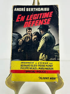 En légitime défense. Edition originale.