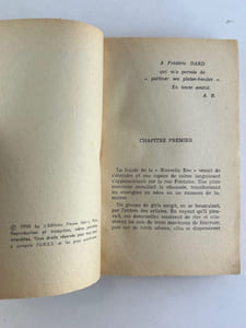 En légitime défense. Edition originale.