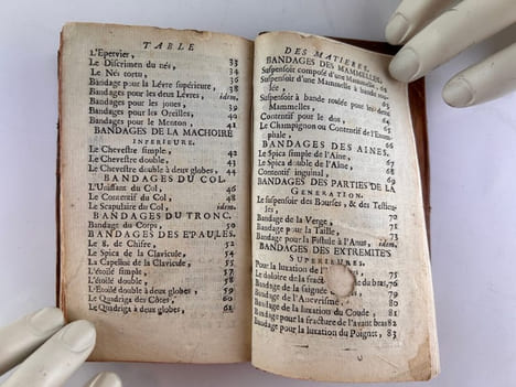 (MEDECINE) Recueil complet de l'ostéologie ou histoire exacte des os. SUIVI DE Traité des bandages ou méthode exacte pour appliquer les bandages les ...