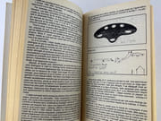 Vague d'OVNI sur la Belgique. Une énigme non résolue. Tomes 1 & 2.  par Collectif. T.1 Préface de Jean-Pierre Petit. Textes de Michel Bougard, Lucien Clerebaut, Jean Debel, Léon Brenig, Auguste Meessen, Patrick Ferryn, Marck Valckenears, Jean-Luc Vertongen. Postface de Wilfried de Brouwer. T.2 Préface de Isabelle Stengers. Textes Lucien Clerebaut, Marc Valckenaers, Patrick Ferryn, Michel Bougard, Léon Brenig. Conclusions par la SOBEPS.  - Image 5