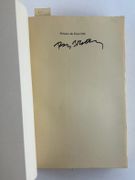 A l'ouest d'octobre (The toynbee convector). Signature de Ray Bradbury sur la page de garde. par Ray BRADBURY. Nouvelles traduites de l'américain par Alain Dorémieux et Jacques Chambon. - Image 2