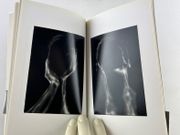 (PHOTOGRAPHIE) Lajos Somlósi. Publié à l'occasion de l'exposition "Fabriqué en France - Franciaországi feljegyzése" présentée à Budapest, Institut français en Hongrie, du 4 février au 1er mars 1994. par Sous la direction de Georges Ferenczi. Présentation de Lucien Hervé, Zoltan Sebok.  - Image 5