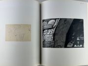 Zoom 1986-2002.  Collection of Portuguese Contemporary Art of the Luso-American Development Foundation : A selection. / Colecçao de Arte Contemperonea Portuguesa de Fundaçao Luso-Americana para o Desenvolvimento : uma secçao. 25 de Outobro de 2002 a 12 Janeiro de 2003. par Collectif. Manuel Castro Caldas, Joao Silvério. Teresa Patricio Gouveia; Rui Chancerelle de Machete, Vicente Todoli, Joào Fernandes, Manuel Costa Cabral, Philip Cabau.  - Image 4