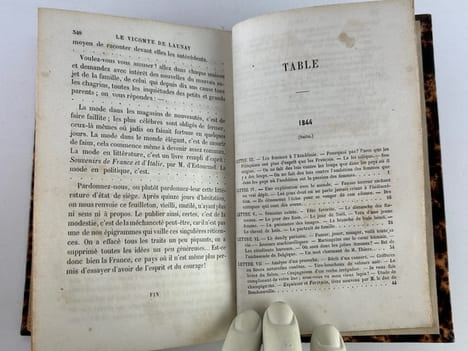 Le Vicomte de Launay. Lettres parisiennes. En 3 volumes, complet.. Madame Emile de GIRARDIN