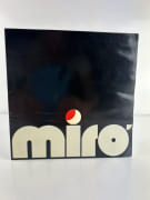 Joan MIRO Catalogue d'exposition à la Galerie Vendôme du Mardi 27 Mars au Samedi 28 Avril 1945. Joint un carton d'invitation pour le même à la Galerie Melki.  par Joan MIRO. Texte de Louis PARROT - Image 4