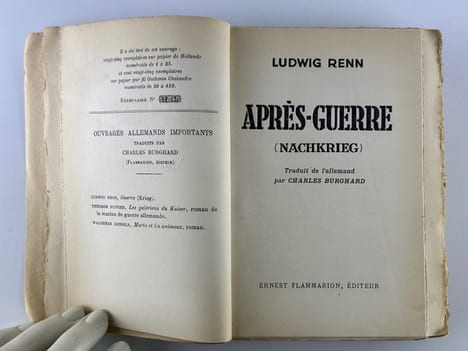 Après-guerre (Nachkrieg). Exemplaire hors commerce.. Ludwig RENN. Traduit de l'allemand par Charles Burghard.