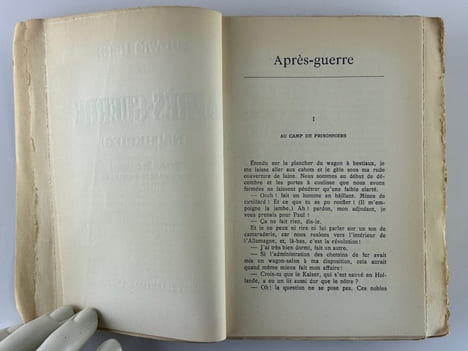 Après-guerre (Nachkrieg). Exemplaire hors commerce.. Ludwig RENN. Traduit de l'allemand par Charles Burghard.