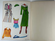 DOLLS - Réunion de 4 livrets de poupées en papier à détacher et à habiller. par  - Image 4
