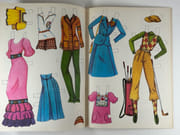 DOLLS - Réunion de 4 livrets de poupées en papier à détacher et à habiller. par  - Image 6