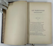 Le Parnasse hippocratique. Recueil de poésies fantaisistes tirées de différents auteurs plus ou moins drolatiques Sur des Sujets Hippocratiques de genre divers, hormis le genre ennuyeux. 50 illustrations de Robida.  par Docteur MINIME (pseud. Auguste Joseph Lutaud) - Image 3