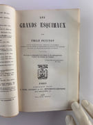 Les Grands Esquimaux. Ouvrage accompagné d'une carte et de sept gravures d'après les croquis de l'auteur.  par Emile PETITOT - Image 2
