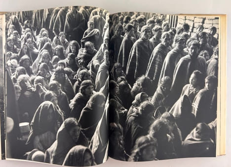 INDIENS PAS MORTS. Photographies de Werner Bischof, Robert Frank et Pierre Verger. . Georges ARNAUD