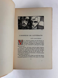 MES COMMUNIONS (nouvelles) Eaux-fortes et dessins de Frans de Geetere. Titres des nouvelles : L'HONNEUR DE LUTTÉRATH - LA PETITE SERVANTE - CLIMATÉRIE - LE COQ ROUGE - LA TENTATION DE MINERVE  DES ANGLIERS  - TANTE MARIE - BURCH MITSU -  UNE PARTIE SUR L'EAU  - CHARDONNERETTE  - LA DERNIÈRE LETTRE DU MATELOT - APPOL ET BROUSCARD - UNE MAUVAISE RENCONTRE - LE SUBLIME ESCARPE - LE STRYGE. 