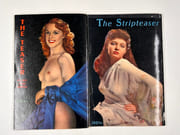 The Teaser, pure and simple / The Stripteaser - Two items par Henri Miller, Sade, Robert Desmond, Thomas Peachum, Pierre Angélique (Georges Bataille)... - Image 11