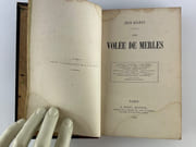 Une volée de merles. Lettres gauloises. Edition originale, augmentée d'un envoi autographe signé.  par Jean DOLENT - Image 3