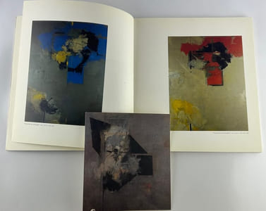 Réunion de deux catalogues d'exposition. 1) Peintures, Dessins 1980-1992. Maison des Arts Georges Pompidou. Exposition du 29 mai - 29 août 1993. Joint le carton d'invitation (petit accroc en pied). 2) Bitran - Peintures. Galerie Louis Carré & Cie. Exposition du 29 octobre au 12 décembre 1987. Joint le carton d'invitation. 