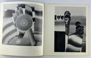 3 publications / catalogues : 1) R.A. Augustini présente ATILA Oeuvres récentes, mai-juin 1971, Galerie Rive Gauche. Texte Atila en chute libre, par Jean-Jacques Lévêque. 16p., 6 repr. nb, 2 coul. Sous enveloppe adressée par l'artiste au critique d'art Jean-Dominique Rey. 2) ATILA superbe et menaçant. Texte Alain Bosquet.sd, 1975,  8p., 7 repr. coul. 3) ATILA, texte Serge Nikitine, sd, 1980, 12p. 27 reproductions coul. par ATILA - Image 3