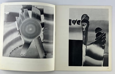 3 publications / catalogues : 1) R.A. Augustini présente ATILA Oeuvres récentes, mai-juin 1971, Galerie Rive Gauche. Texte Atila en chute libre, par Jean-Jacques Lévêque. 16p., 6 repr. nb, 2 coul. Sous enveloppe adressée par l'artiste au critique d'art Jean-Dominique Rey. 2) ATILA superbe et menaçant. Texte Alain Bosquet.sd, 1975,  8p., 7 repr. coul. 3) ATILA, texte Serge Nikitine, sd, 1980, 12p. 27 reproductions coul.