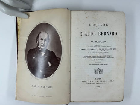 L'oeuvre de Claude Bernard. Introduction par Mathias Duval. Notices par E. Renan, Paul Bert et Armand Moreau. Table alphabétique et analytique des ...