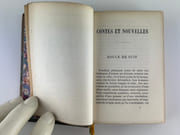 Contes et Nouvelles. Boule de suif - L'Héritage - Marroca - Histoire d'une fille de ferme - Mademoiselle Fifi - Le Retour - Deux amis - La Ficelle. Avec deux dessins de Jeanniot. Gravés à l'eau-forte par F. Massé.  par Guy de MAUPASSANT - Image 4