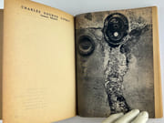 Anthologie de la Poésie Naturelle. Astronome public, Louis Billard, Auguste Boncors, Jean-Paul Brisset, Gaston Chaissac, Ferdinand Cheval, Contes, Léon Corcuff, Harry Dickson, Enfants, Achille Fournier, Charles Gounod, J. Izalier, Machines, Alphonse d'Aymeric Marcailhou, Marie, Louis Perrot, R2cits monosyllabiques, Répertoire des Sectes, Rivet, Henir Rousseau, Hélène Smit, Gabriel Toutin, Un vieux soleil, Robert Vandelanotte, Damouré Zika. par Collectif. Documents réunis et présentés par Camille Bryen et Alain Gheerbrant. Huit photographies de Brassaï. - Image 6
