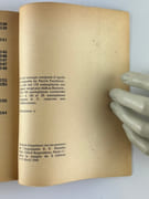 Anthologie de la Poésie Naturelle. Astronome public, Louis Billard, Auguste Boncors, Jean-Paul Brisset, Gaston Chaissac, Ferdinand Cheval, Contes, Léon Corcuff, Harry Dickson, Enfants, Achille Fournier, Charles Gounod, J. Izalier, Machines, Alphonse d'Aymeric Marcailhou, Marie, Louis Perrot, R2cits monosyllabiques, Répertoire des Sectes, Rivet, Henir Rousseau, Hélène Smit, Gabriel Toutin, Un vieux soleil, Robert Vandelanotte, Damouré Zika. par Collectif. Documents réunis et présentés par Camille Bryen et Alain Gheerbrant. Huit photographies de Brassaï. - Image 8