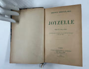 JOYZELLE. Pièce en cinq actes. Représentée la première fois au théâtre du gymnase le 20 mai 1903. Suivi de MONNA VANNA. Pièce en trois actes. Représentée au Nouveau Théâtre le 17 mai 1902. DOUBLE ENVOI de l'auteur à l'avocat et homme politique Albert Clémenceau, frère de Georges Clémenceau.  par Maurice MAETERLINCK - Image 2