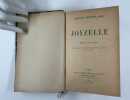 JOYZELLE. Pi&egrave;ce en cinq actes. Repr&eacute;sent&eacute;e la premi&egrave;re fois au th&eacute;&acirc;tre du gymnase le 20 mai 1903. Suivi de MONNA VANNA. Pi&egrave;ce en trois actes. ...