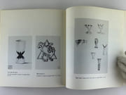 Bonetti & Garouste. Catalogue d'exposition Musée des Arts Décoratifs de la Ville de Bordeaux. Hôtel de Lalalande. 1985 par Mattia Bonetti / Elisabeth Garouste. Texte de Gérard-Georges Lemaire, Jacqueline Pasquier, Yolande Amic - Image 6