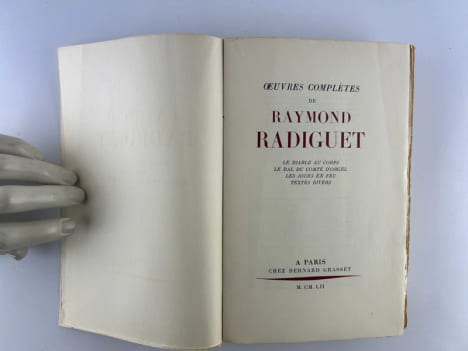 Oeuvres complètes de Raymond Radiguet. Le diable au corps - Le bal du comte d'Orgel- Les joues en feu - Textes divers. Ex. numéroté sur Vergé de ...